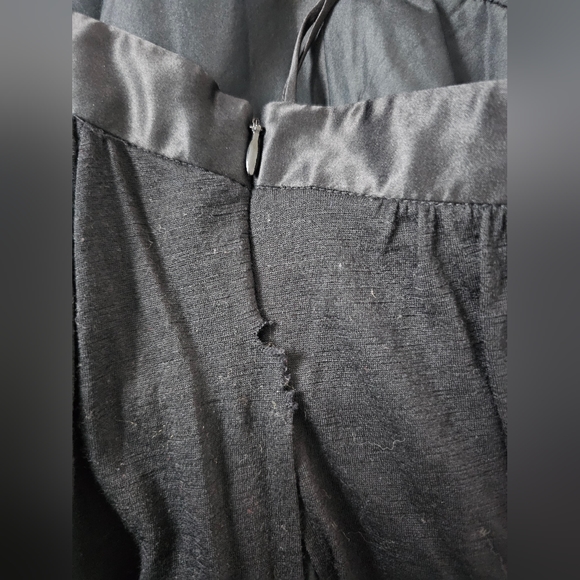 Development by Erica Davies Wool & Silk Embellished Top | Black | Size 2 - Picture 9 of 11